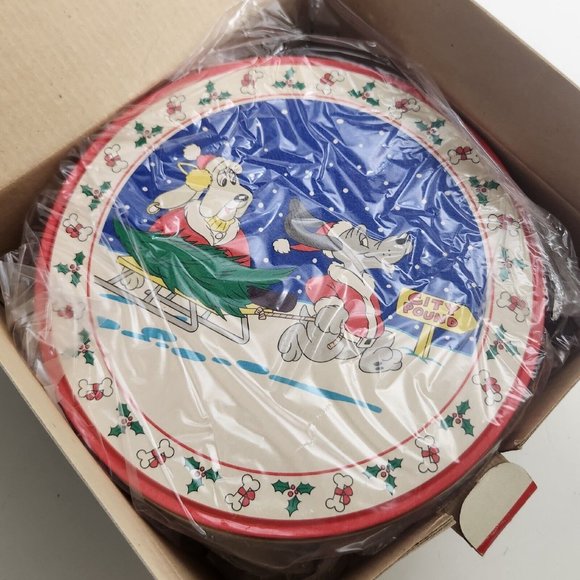 Vintage 1987 Cookie Christmas Storage Tins Pound Puppies Nesting Set Of 3 - Picture 5 of 6